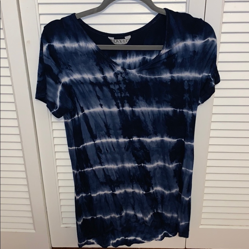 Ti-dye top